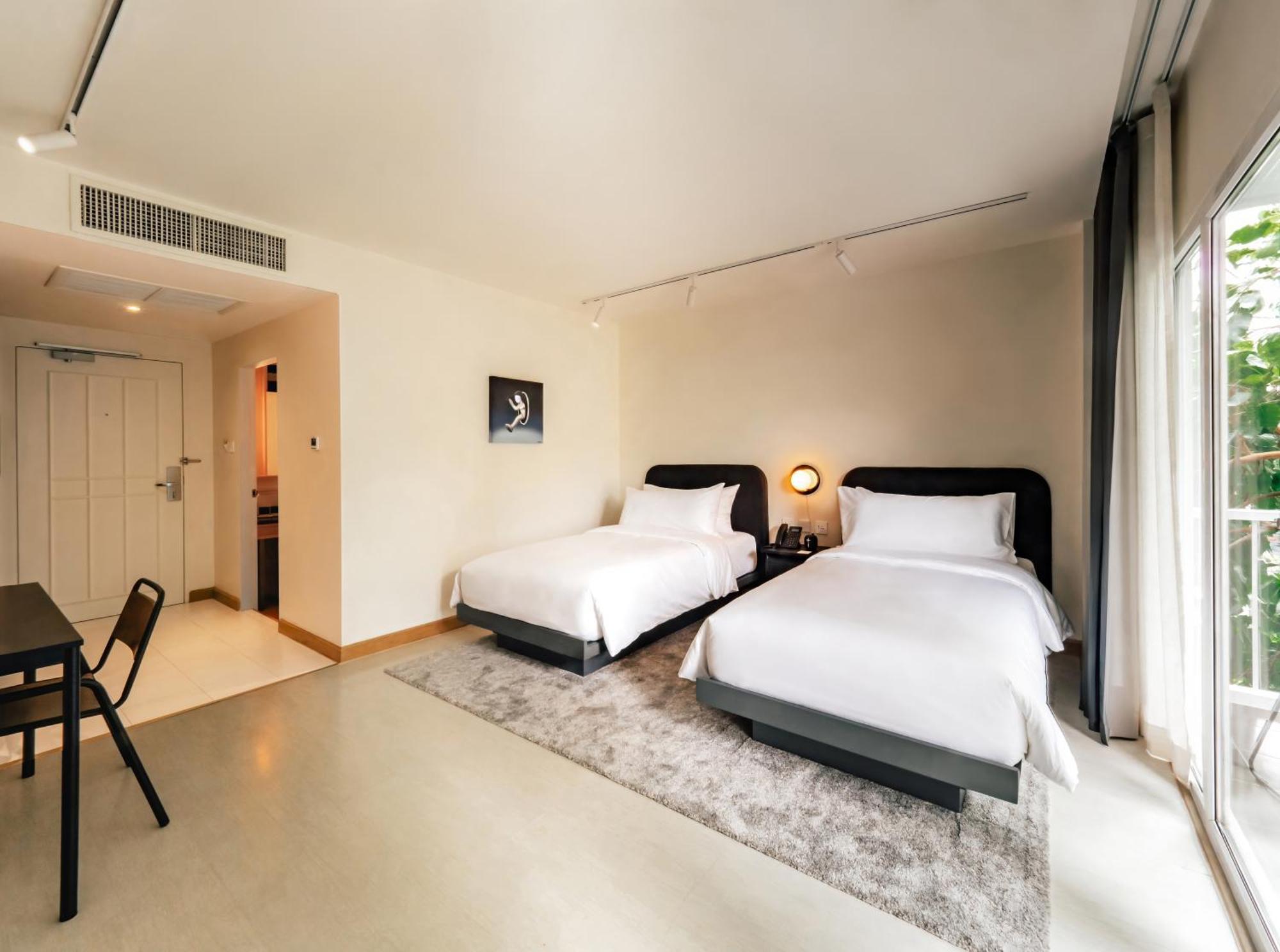 The Standardx, Bangkok Phra Arthit Hotel Exterior photo