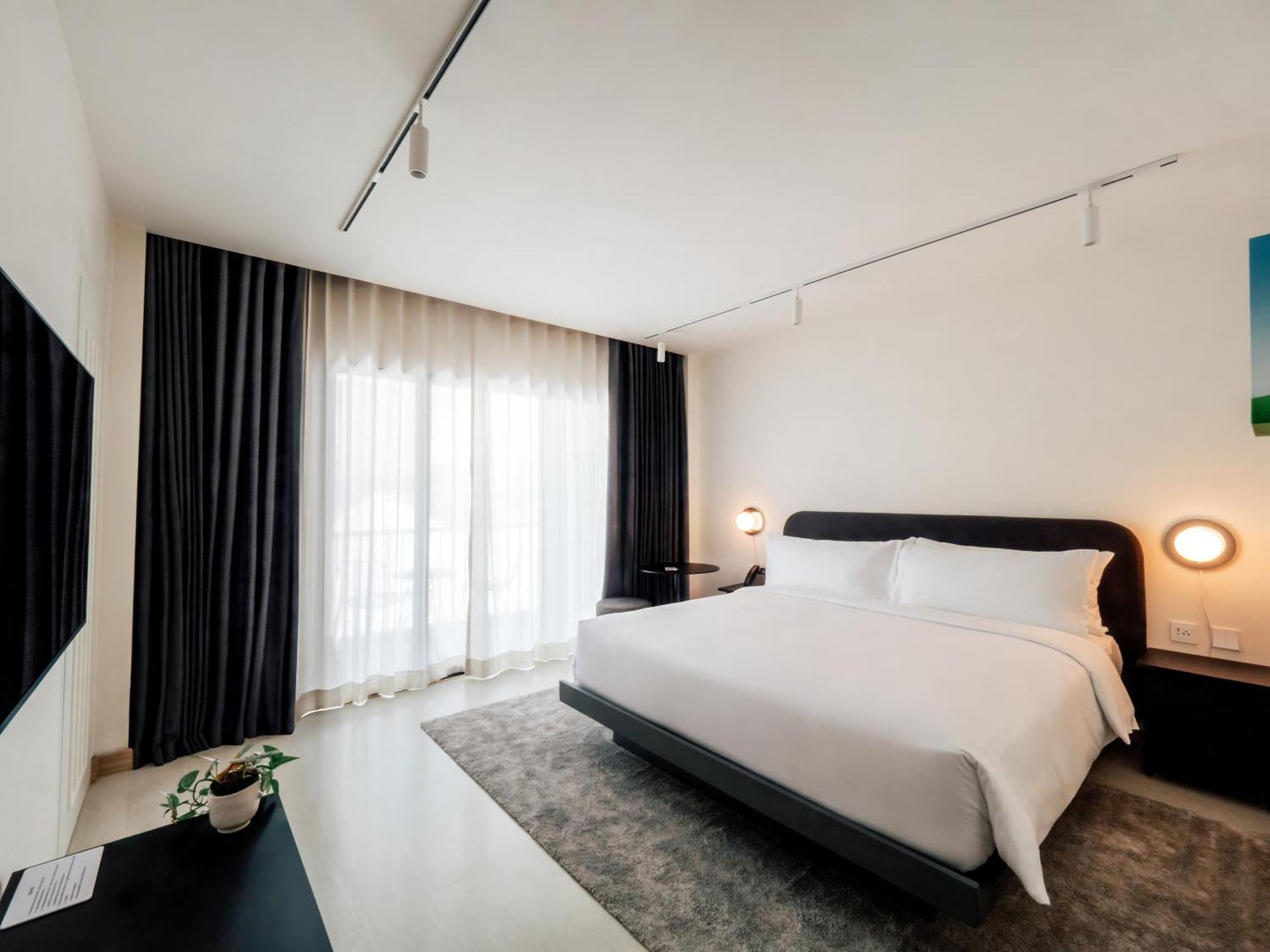 The Standardx, Bangkok Phra Arthit Hotel Exterior photo