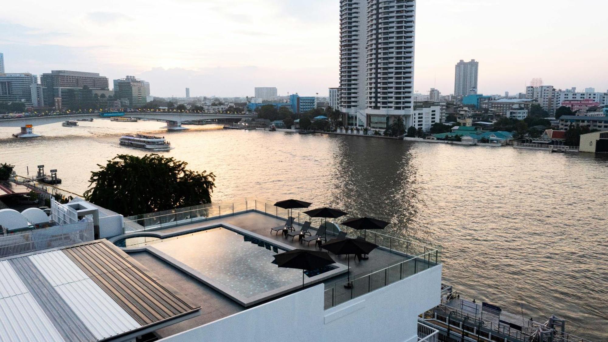 The Standardx, Bangkok Phra Arthit Hotel Exterior photo