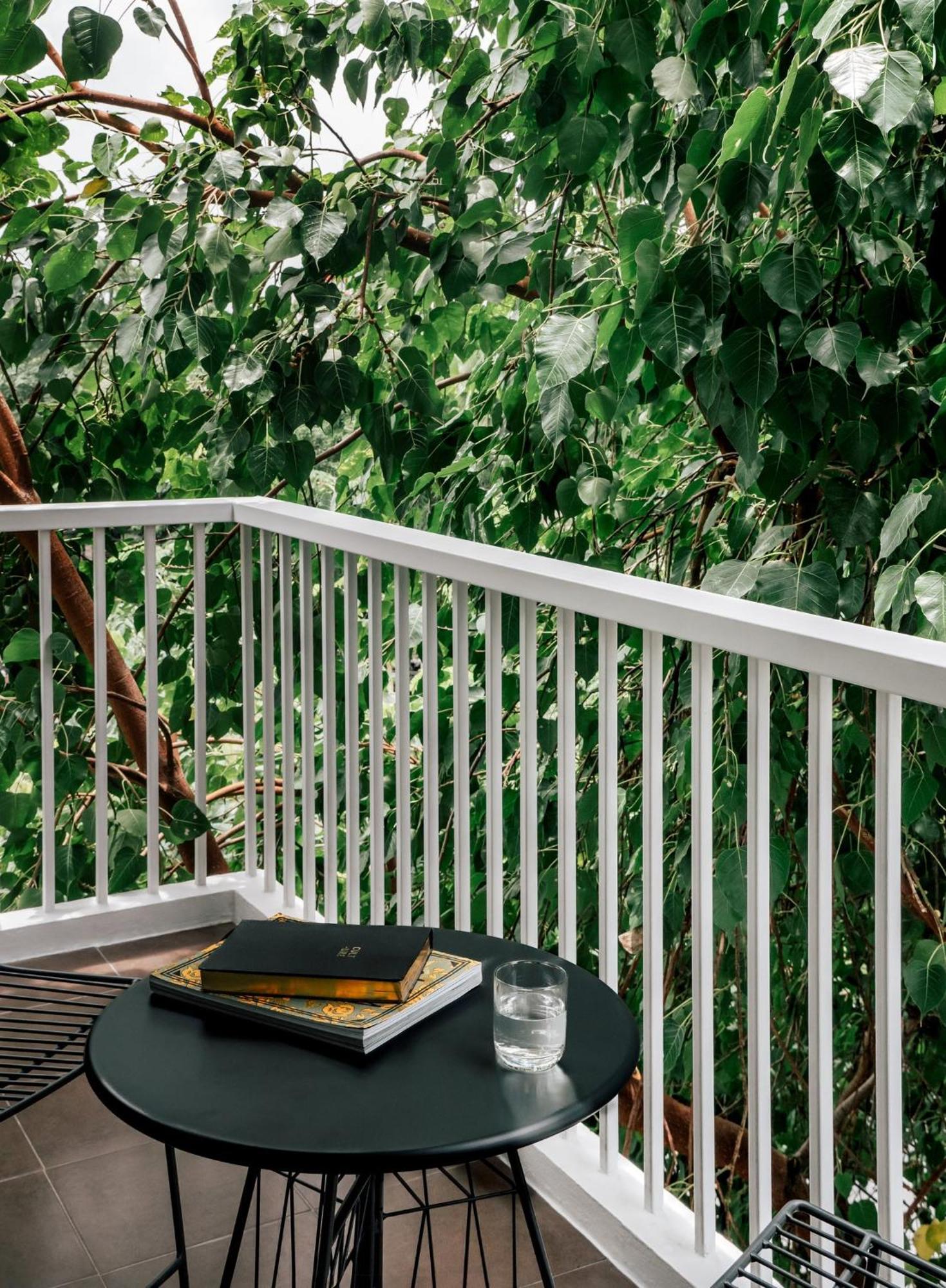 The Standardx, Bangkok Phra Arthit Hotel Exterior photo