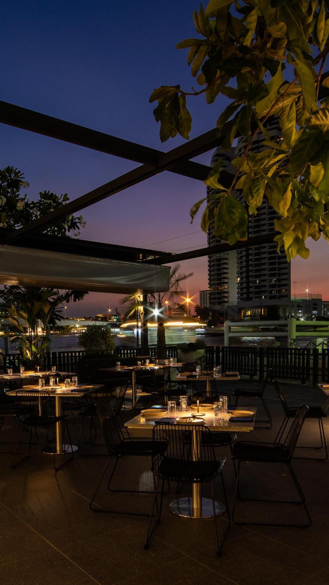 The Standardx, Bangkok Phra Arthit Hotel Exterior photo
